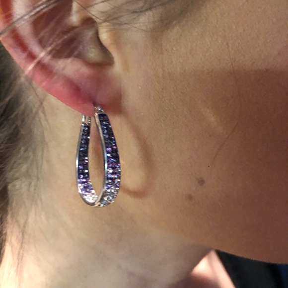 NEW SWAROVSKI CRYSTAL INSIDE OUT PURPLE HOOPS - Picture 4 of 5
